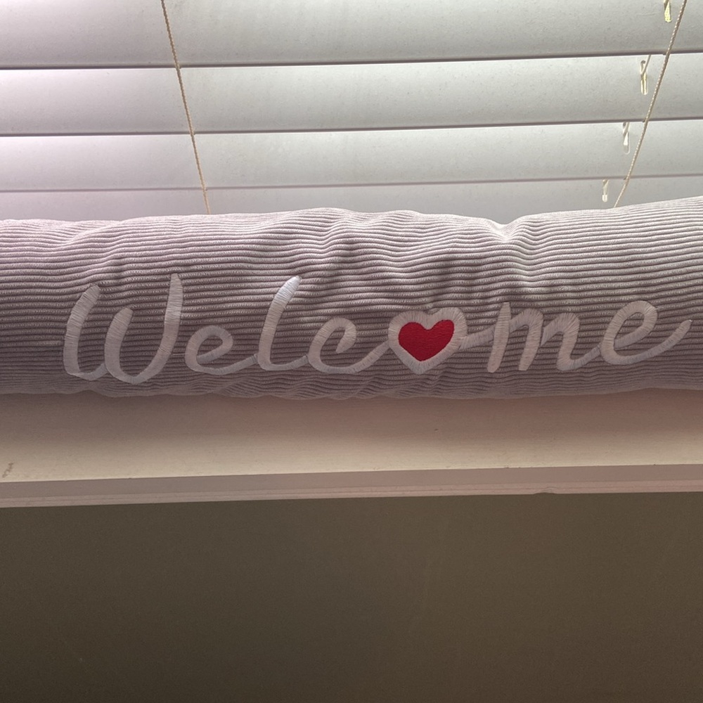 cupcakes & cashmere “Welc❤️me” Draft Guard - Picture 2 of 4